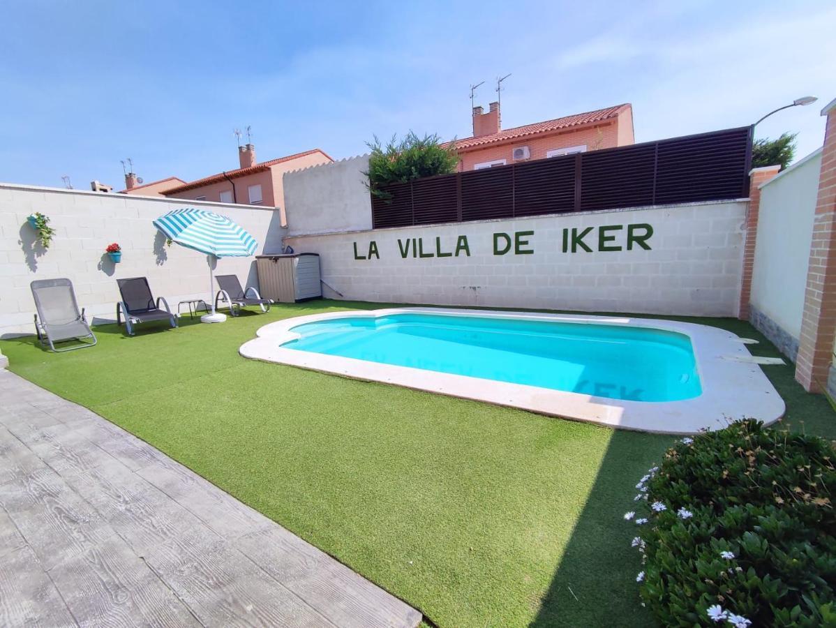 "La Villa De Iker" Con Chimenea, Barbacoa Y A 10 Mint De "Puy Du Fou" Argés Exteriér fotografie