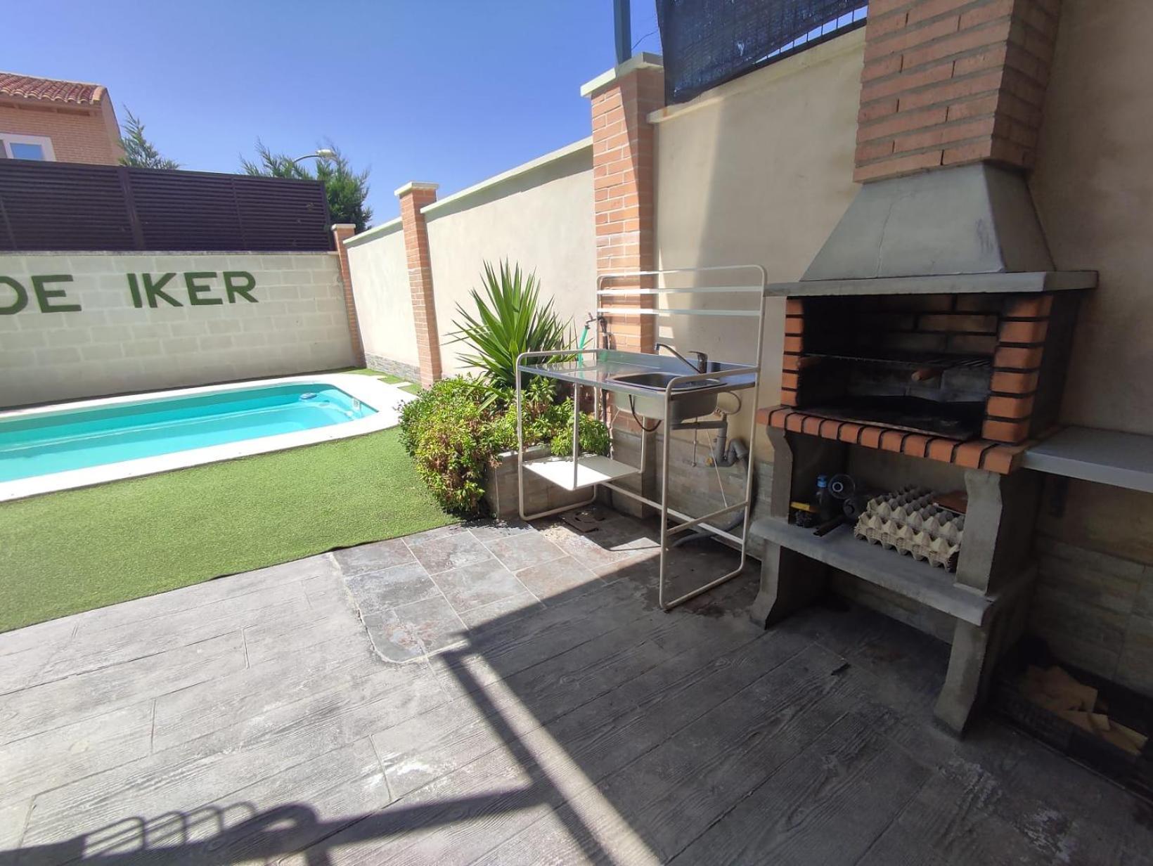 "La Villa De Iker" Con Chimenea, Barbacoa Y A 10 Mint De "Puy Du Fou" Argés Exteriér fotografie
